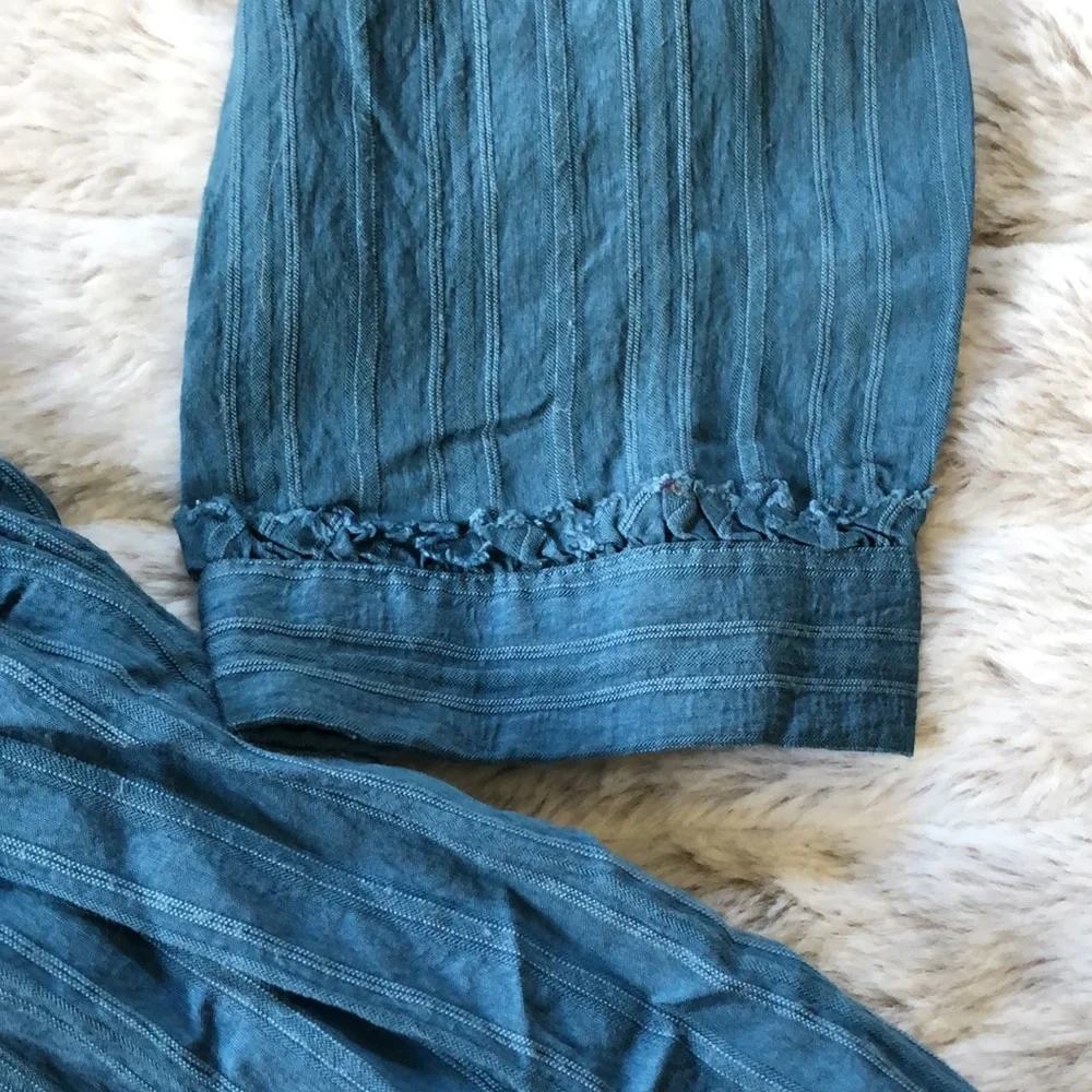 2/$25! ⭐️ BCBGirls‎ buttoned dress/tunic top